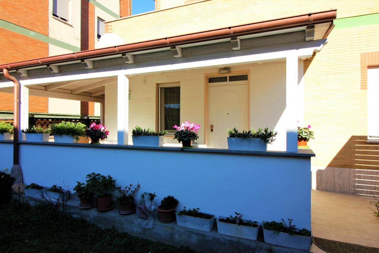 Romadamare Villa ปาสซอสกูโร ภายนอก รูปภาพ